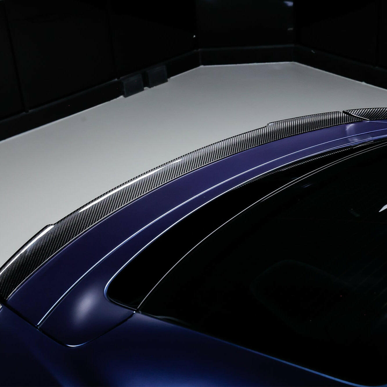 Paktechz Carbon Fiber Spoiler - Porsche Taycan.
