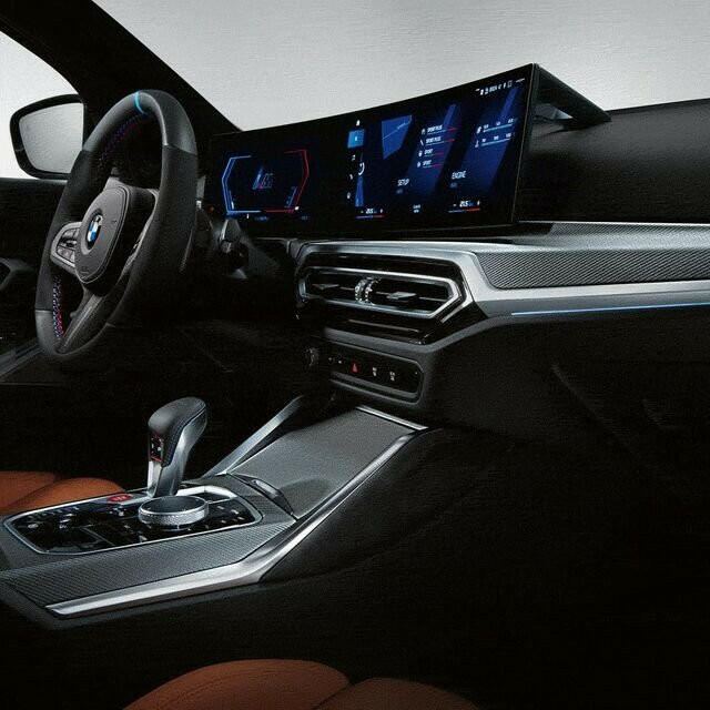 Carbon Fiber Center Console And Dashboard - G20 3 Series LCI.