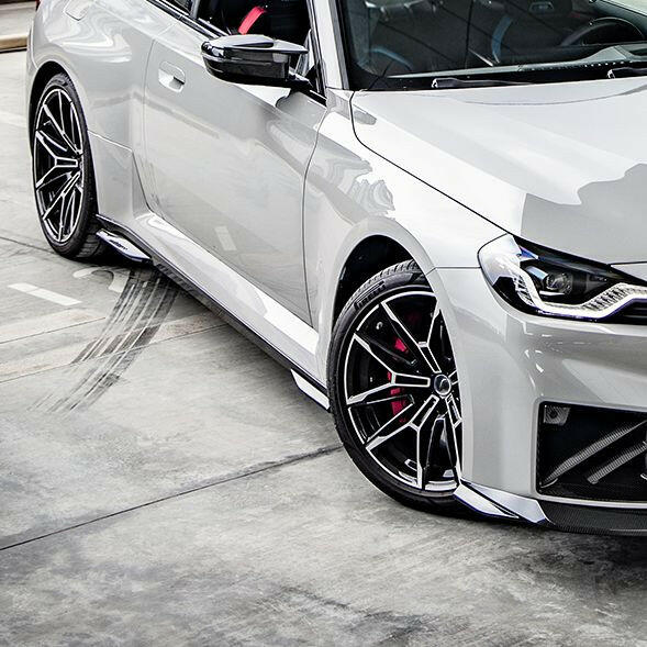 SQ Style Carbon Fiber Side Skirts - G87 M2.