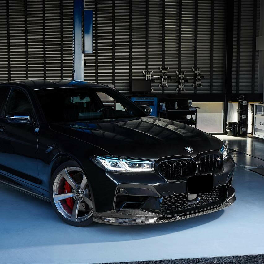 3D Style Carbon Fiber Front Lip - F90 M5.