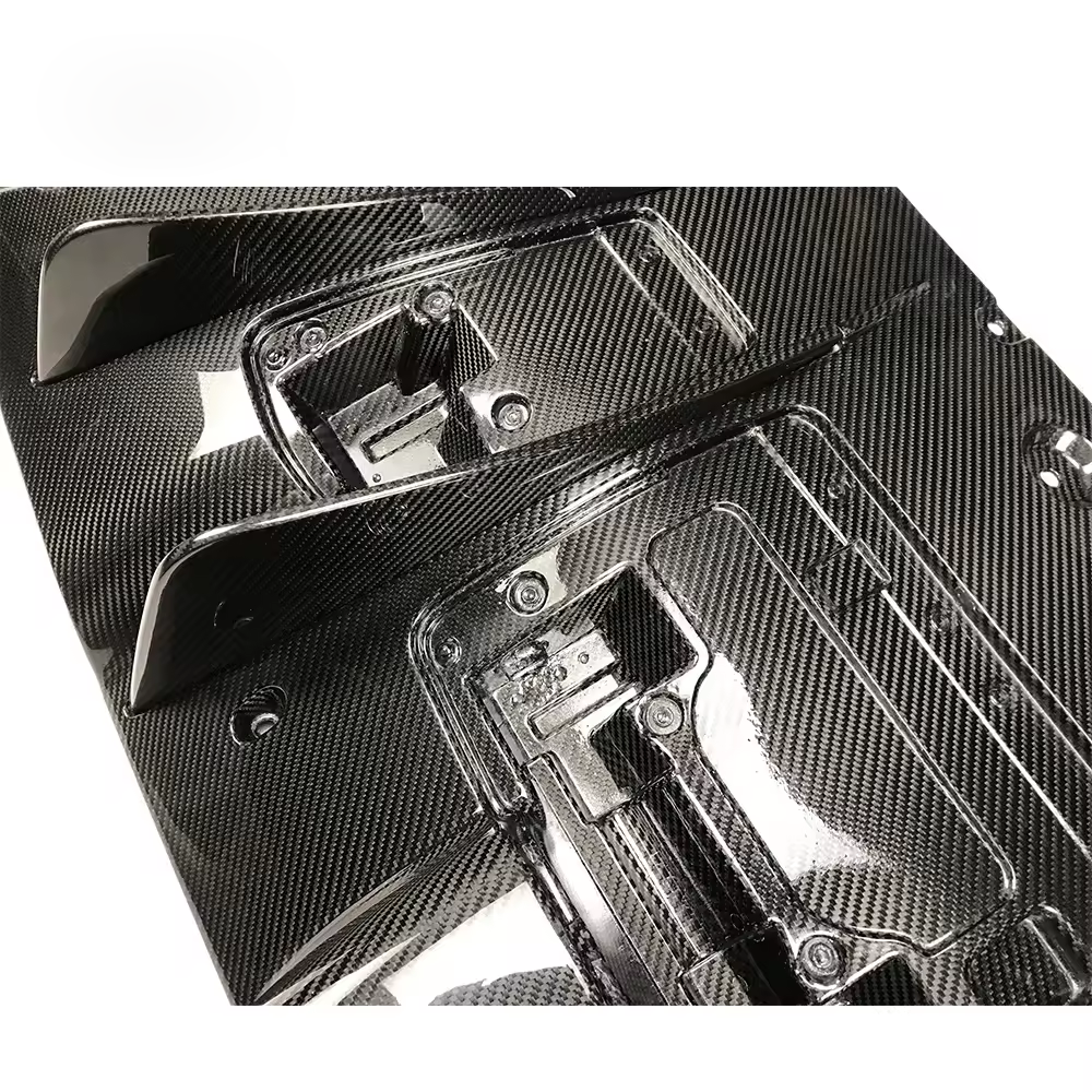 N Style Carbon Fiber Diffuser - Ferrari 488 GTB