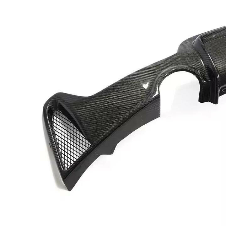 P Style Carbon Fiber Diffuser w/ LED Brake Light - F32/F33 4 Series.
