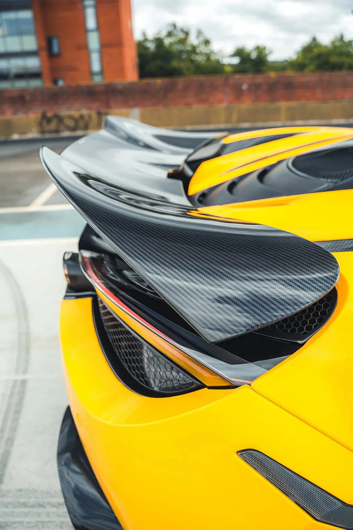 765LT Style Carbon Fiber Spoiler - McLaren 720s.
