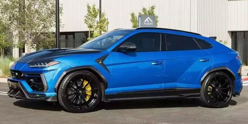 T.C Style Full Carbon Fiber Body Kit - Lamborghini Urus.