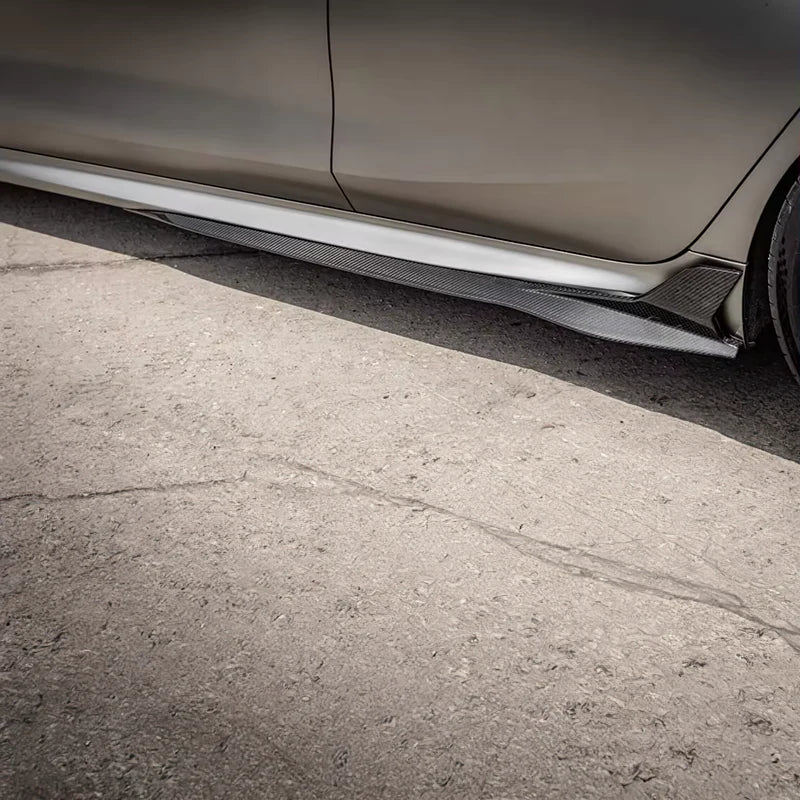 SQ Style Carbon Fiber Side Skirts - F91/F92/F93 M8.