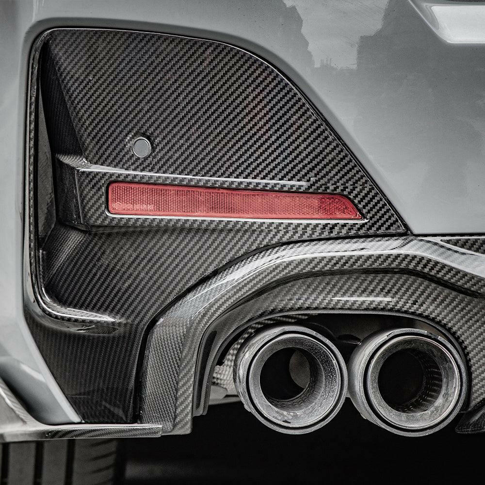 SQ Style Carbon Fiber Rear Fender Vent Cover - G26 4 Series Gran Coupe.