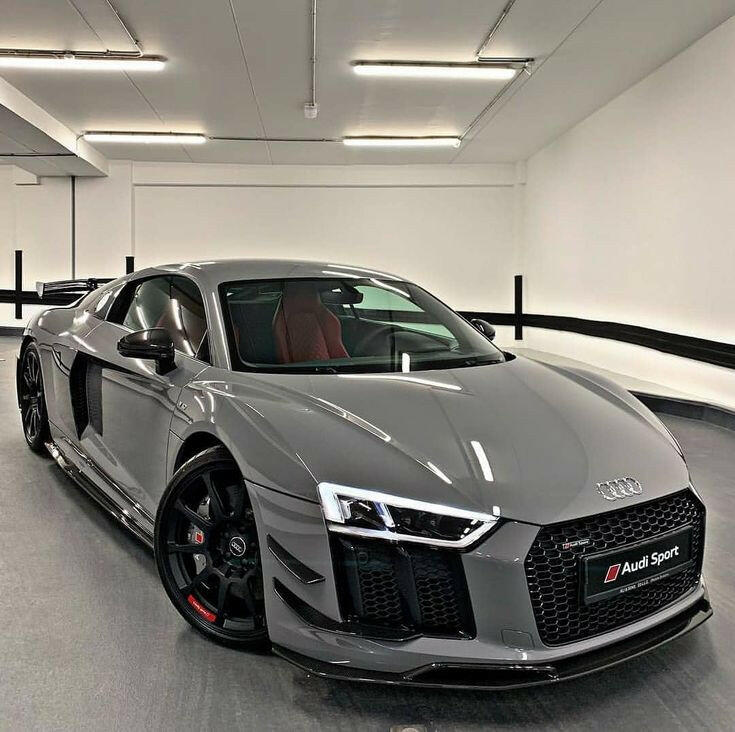 Competition Style Carbon Fiber Front Lip - Audi R8 (2016-2018).