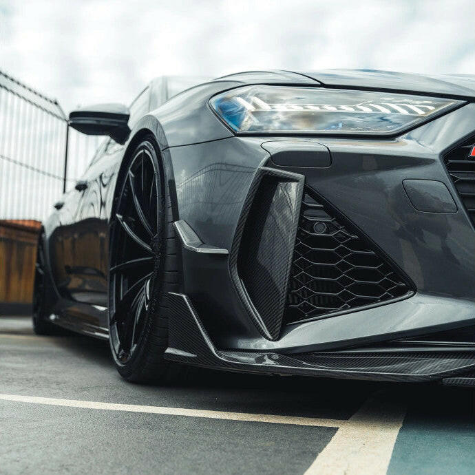 Carbon Fiber V1 Front Air Vent Trim - Audi RS6/RS7 C8.