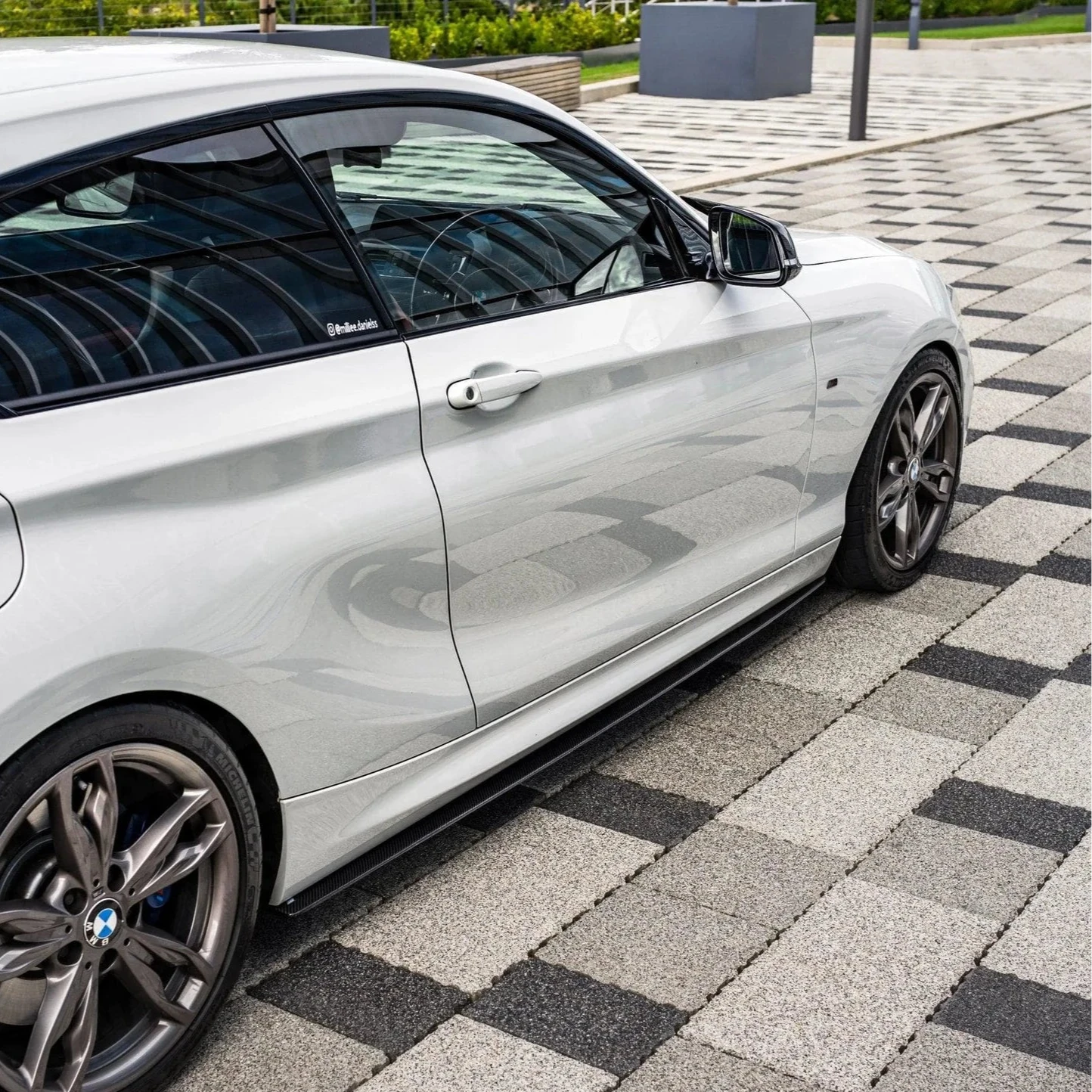 M Style Carbon Fiber Side Skirts - F22/F23 2 Series.
