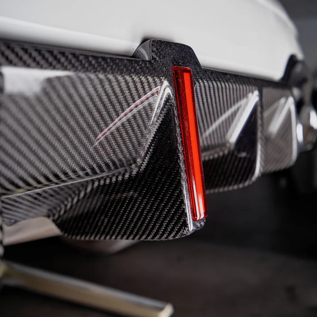 KB Style LED Carbon Fiber Diffuser And Splitters - G20 3 Series Pre-LCI - Euro Auto Design