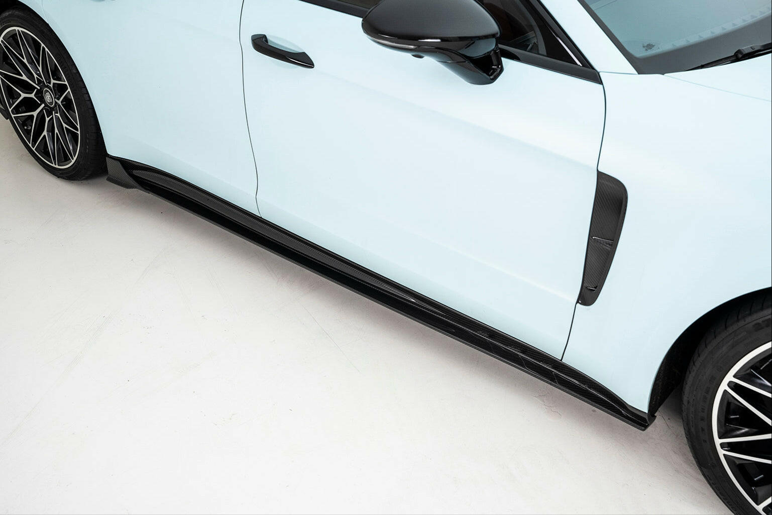 Paktechz Carbon Fiber Side Skirts - Porsche Panamera (971).