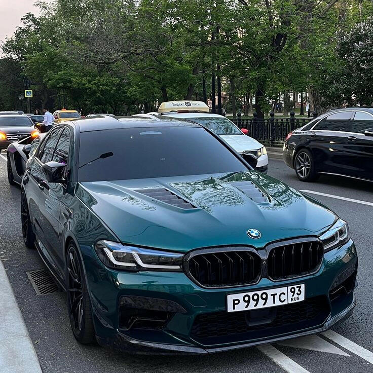 CS Style Carbon Fiber Air Ducts - F90 M5 (LCI Only).