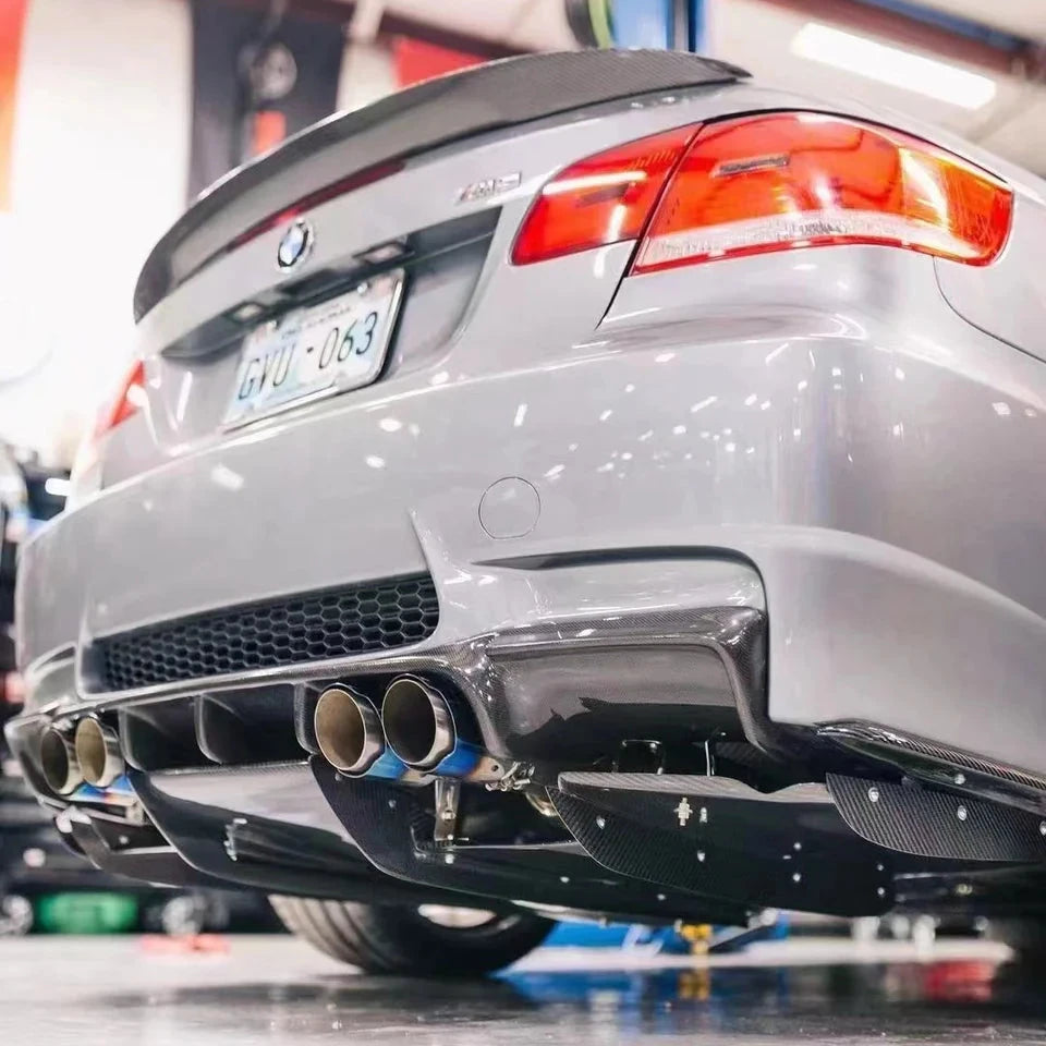 Varis Style Carbon Fiber Rear Diffuser Set - E92 M3.