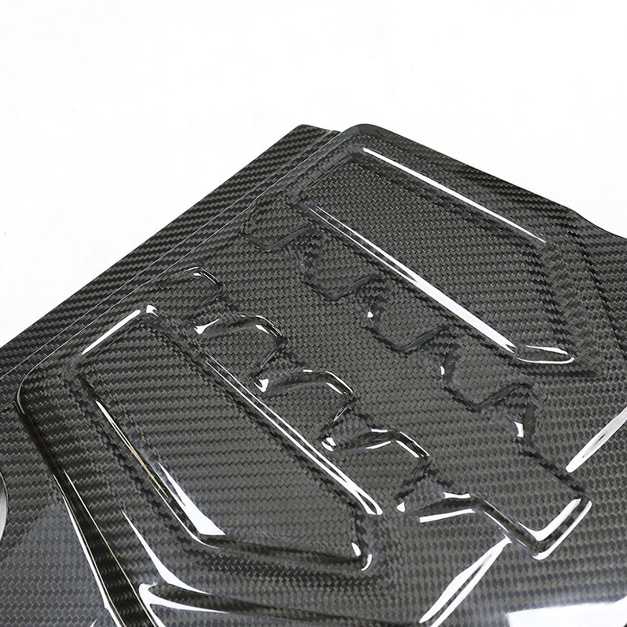 Carbon Fiber Engine Cover - F90 M5 - Euro Auto Design