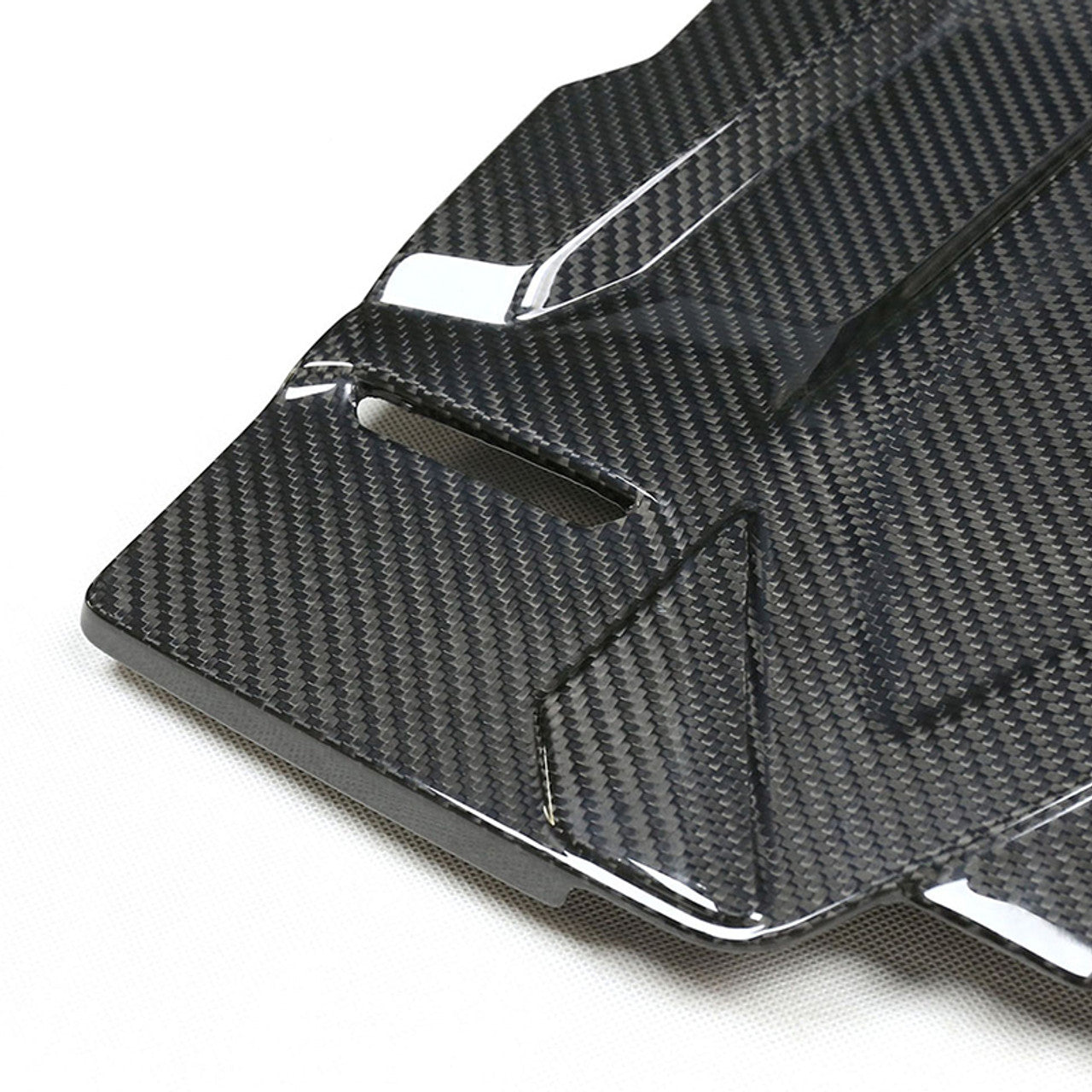 Carbon Fiber Engine Cover - F90 M5 - Euro Auto Design