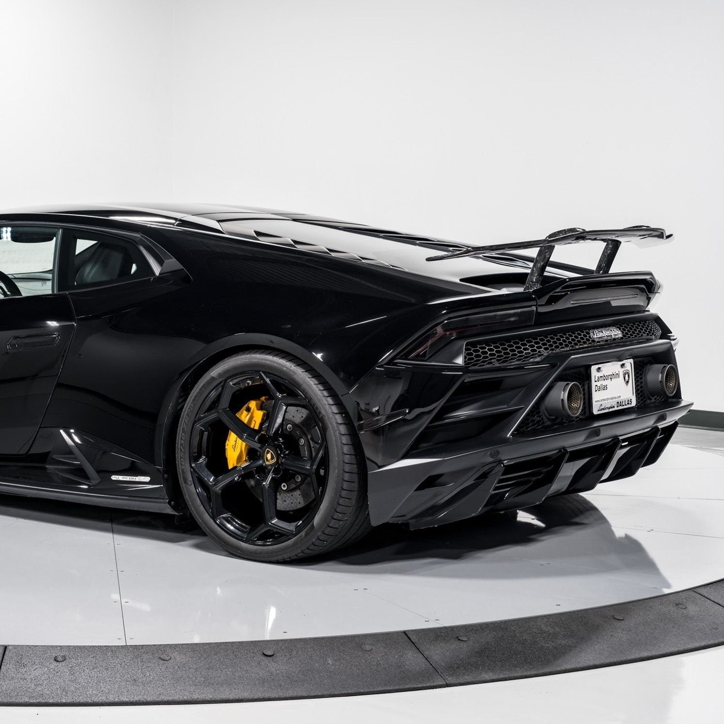 N Style Carbon Fiber Spoiler - Lamborghini Huracán LP580 / LP610 / EVO