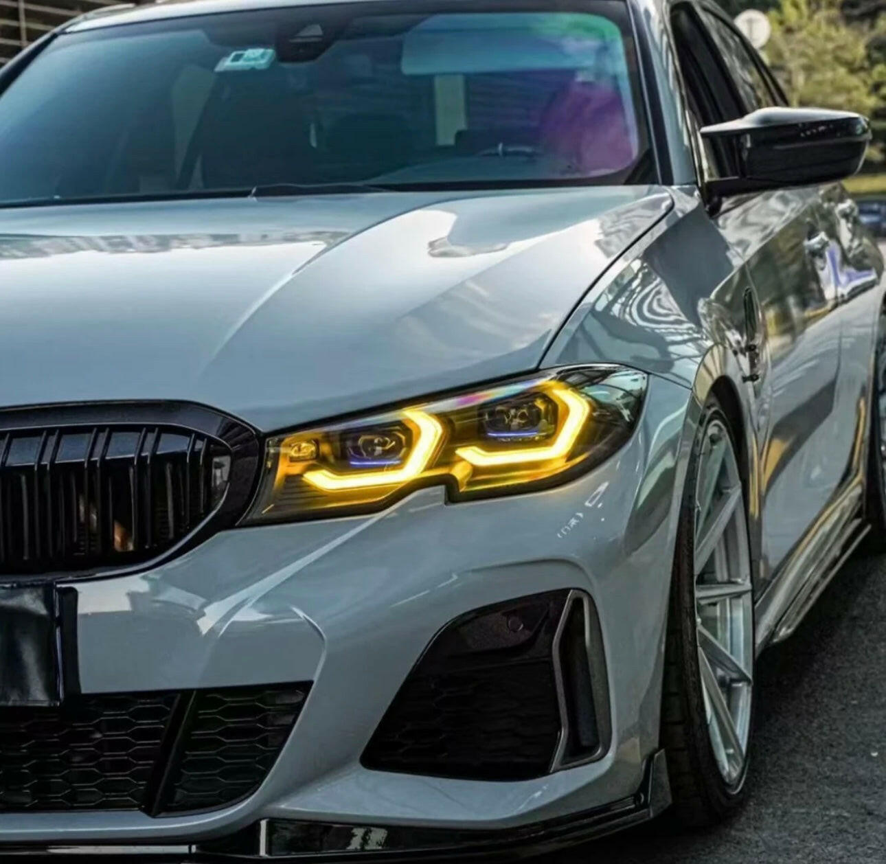 Switchback Dual-Color M Style Headlights – BMW G20 3 Series (Pre-LCI)