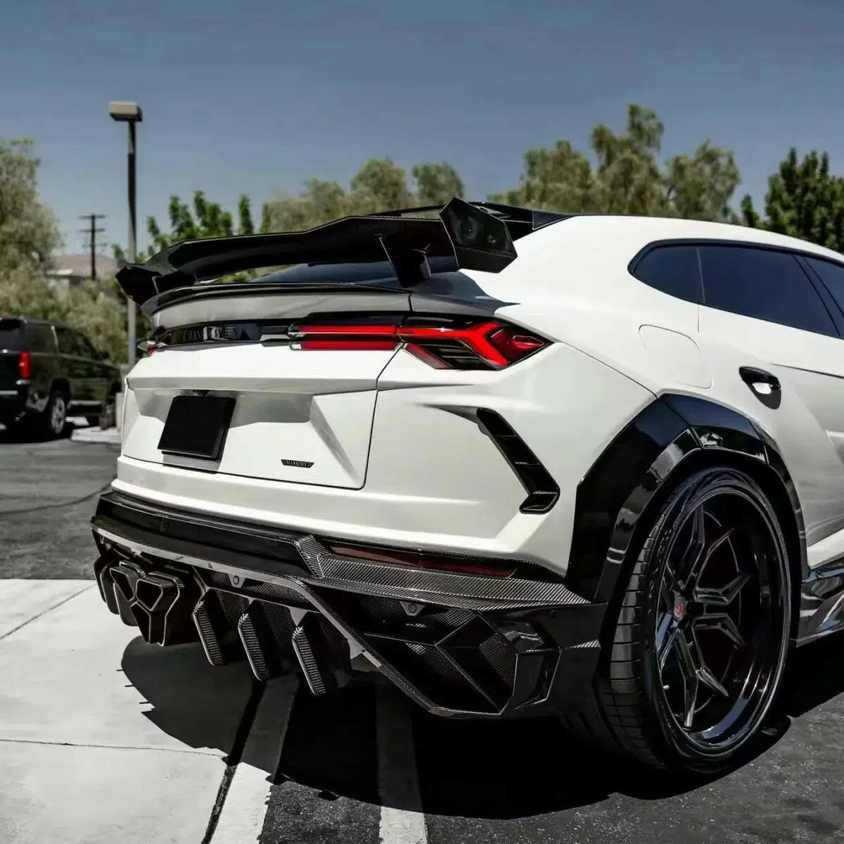 MSY Style Carbon Fiber Rear Spoiler - Lamborghini Urus.