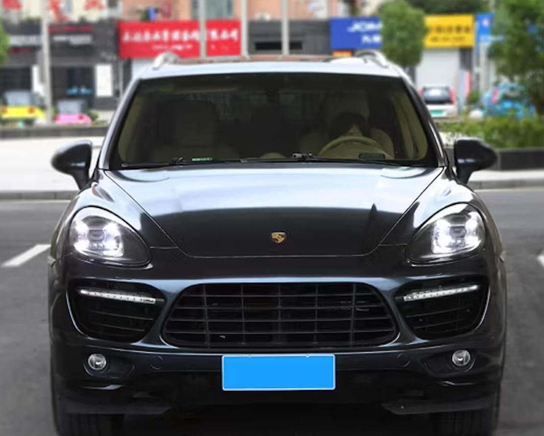 Dual-Color Matrix Style LED Headlights - Porsche Cayenne 958.1