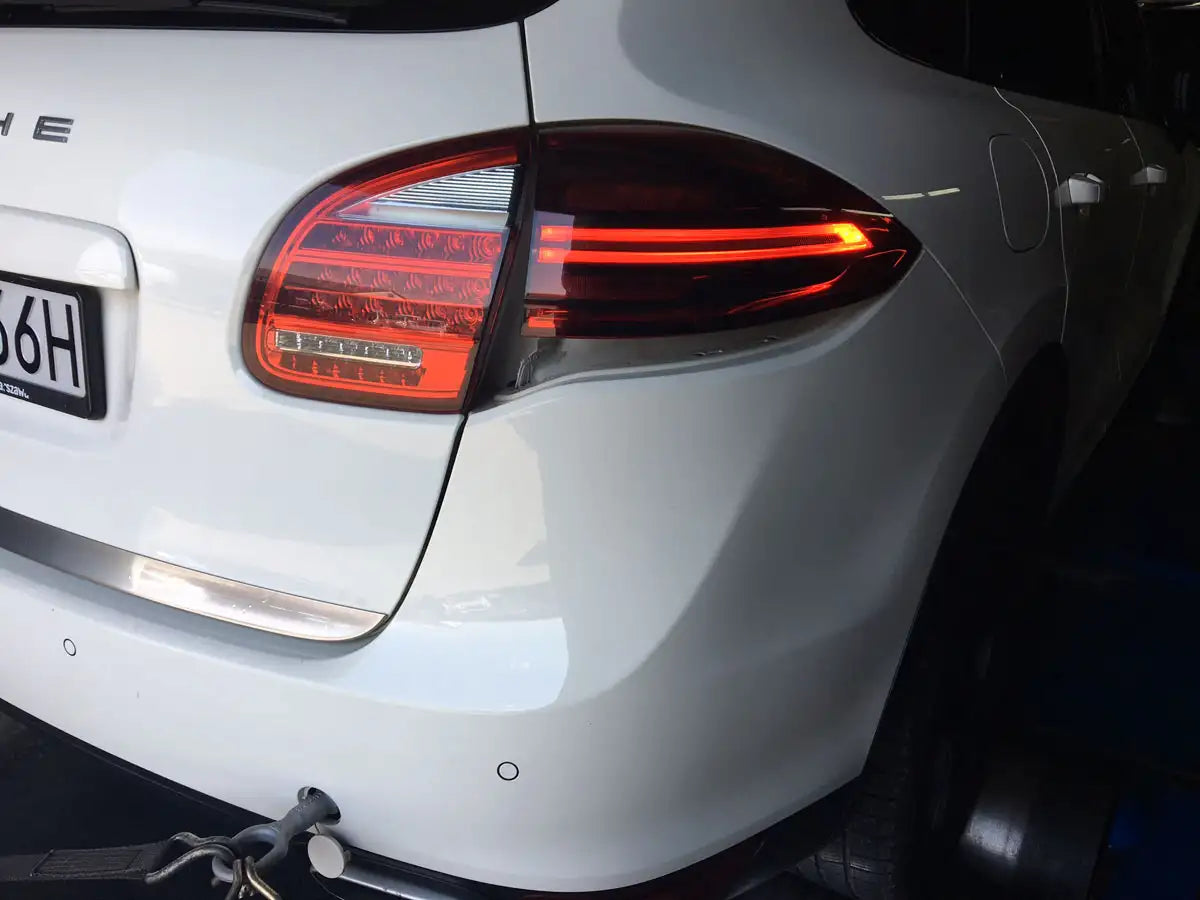 LED Style Taillights - Porsche Cayenne 958.1
