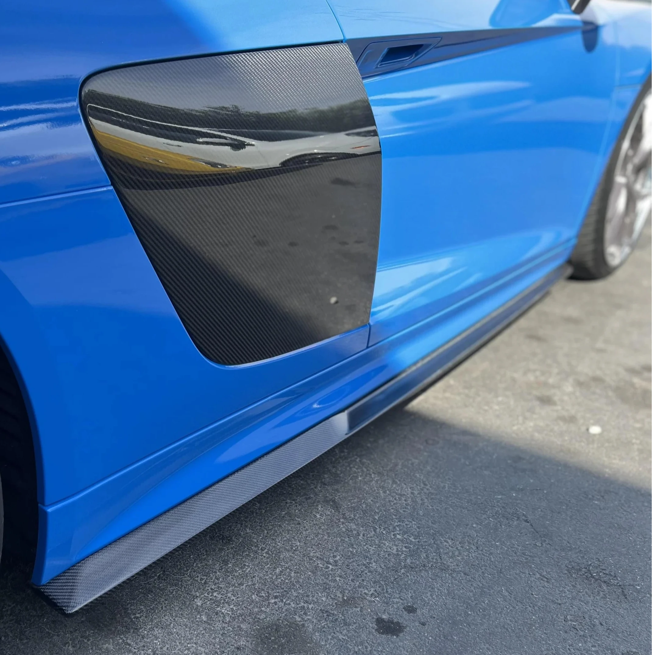 Performance Style Carbon Fiber Side Skirts - Audi R8 (2016-2018) - Euro Auto Design